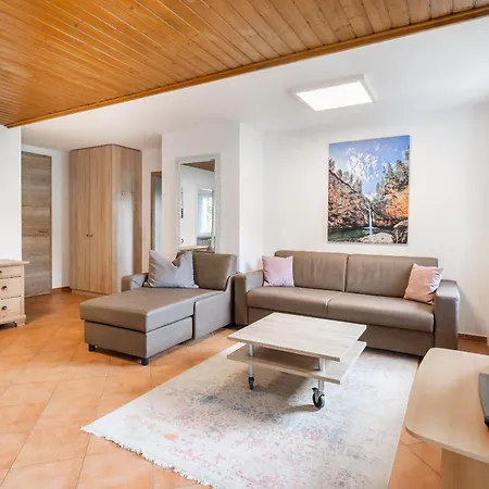 Apartment Bergwald *